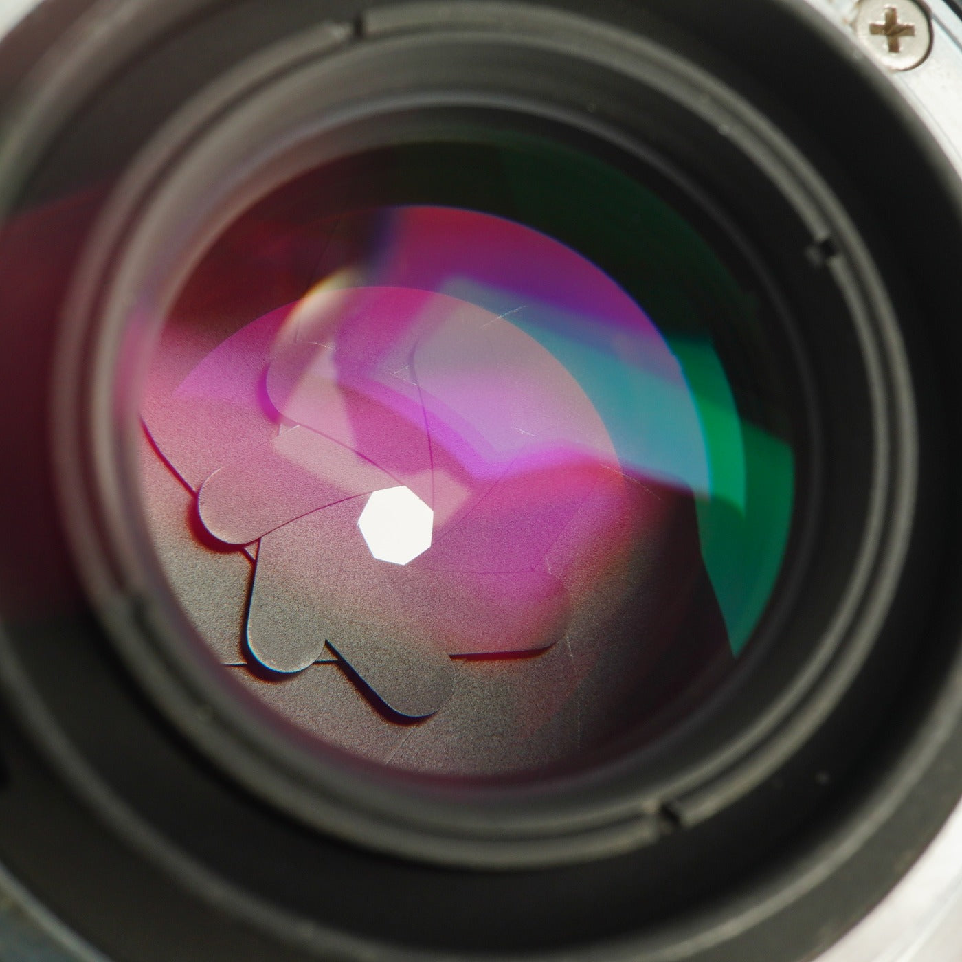 【Serviced】 Nikon Ai Nikkor 35mm F/2 単焦点レンズ