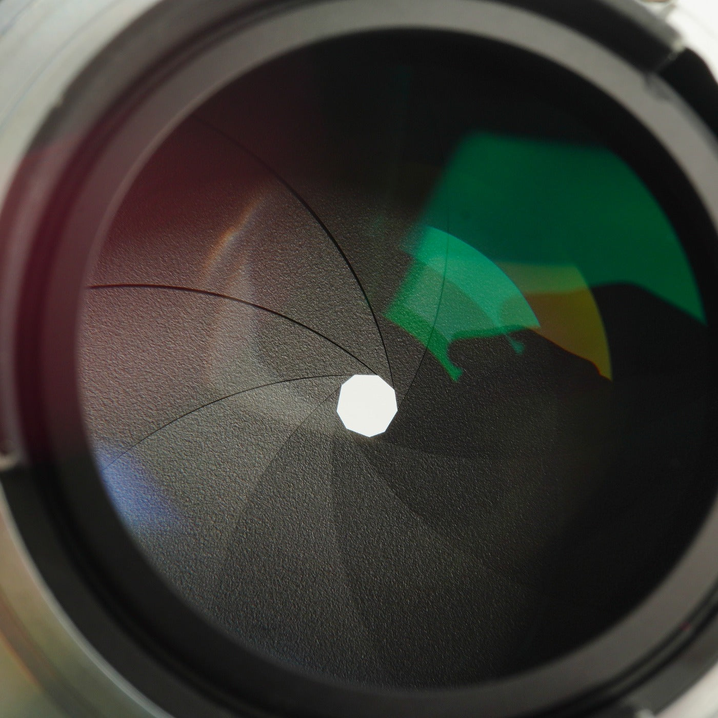 【Serviced】 Nikon Ai-S NIKKOR 85mm F/1.4 単焦点レンズ