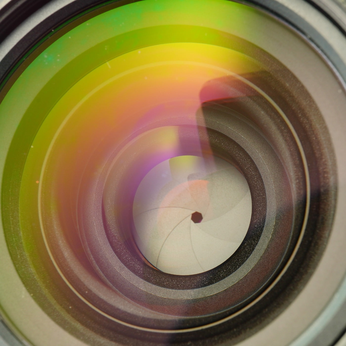 【Serviced】 Nikon Ai Nikkor 35mm F/2 単焦点レンズ
