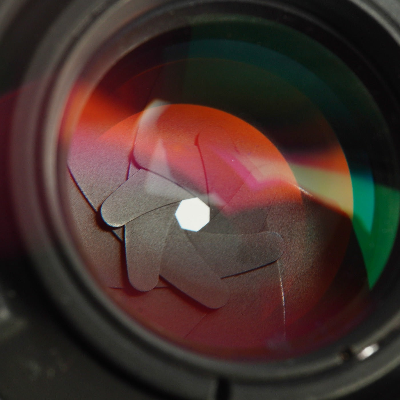 【Serviced】 Nikon Ai Nikkor 35mm F/2 単焦点レンズ