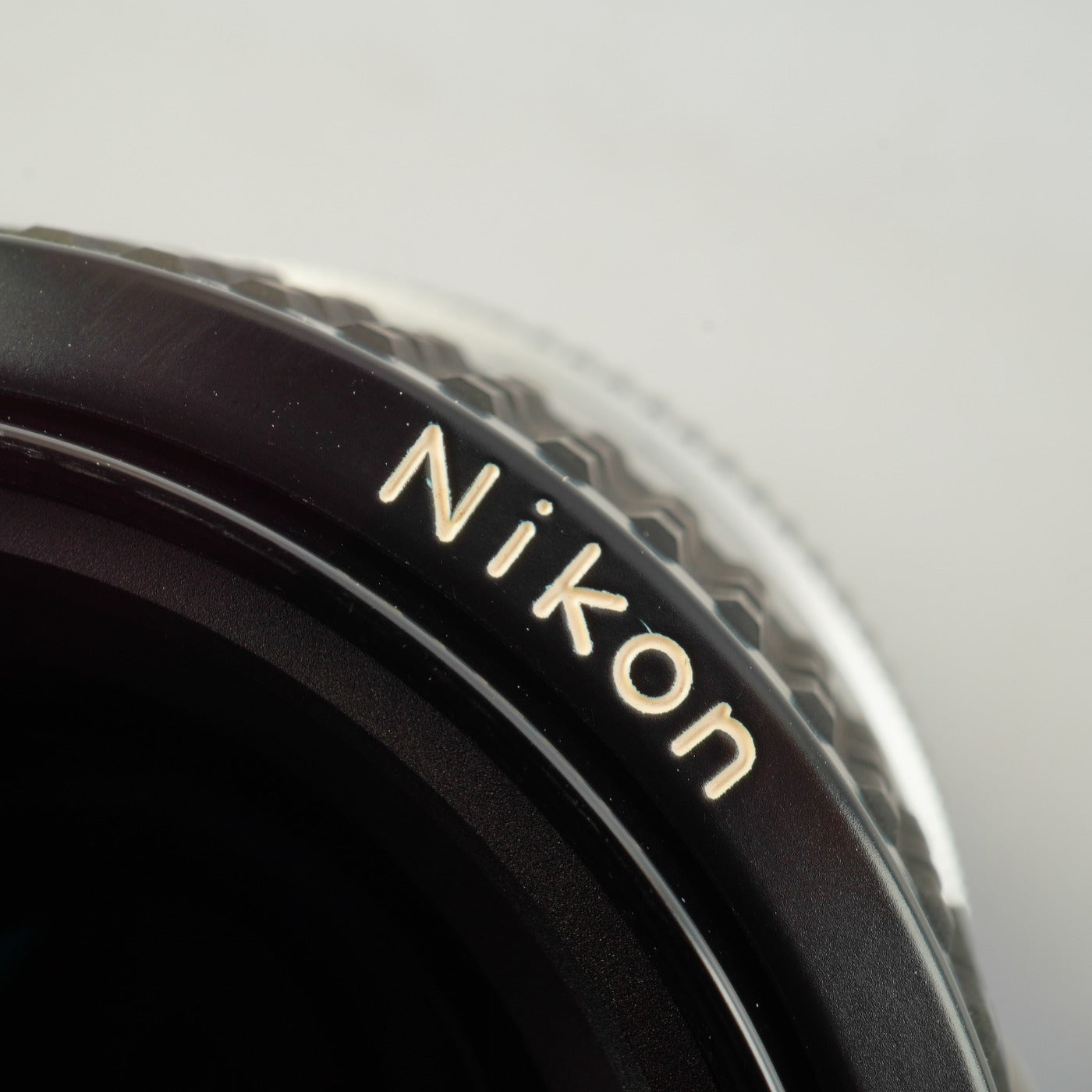 【Serviced】 Nikon Ai Nikkor 35mm F/2 単焦点レンズ