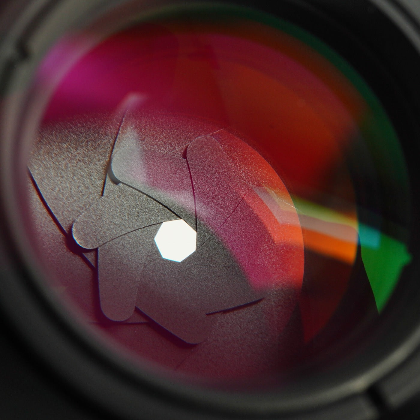 【Serviced】 Nikon Ai Nikkor 35mm F/2 単焦点レンズ