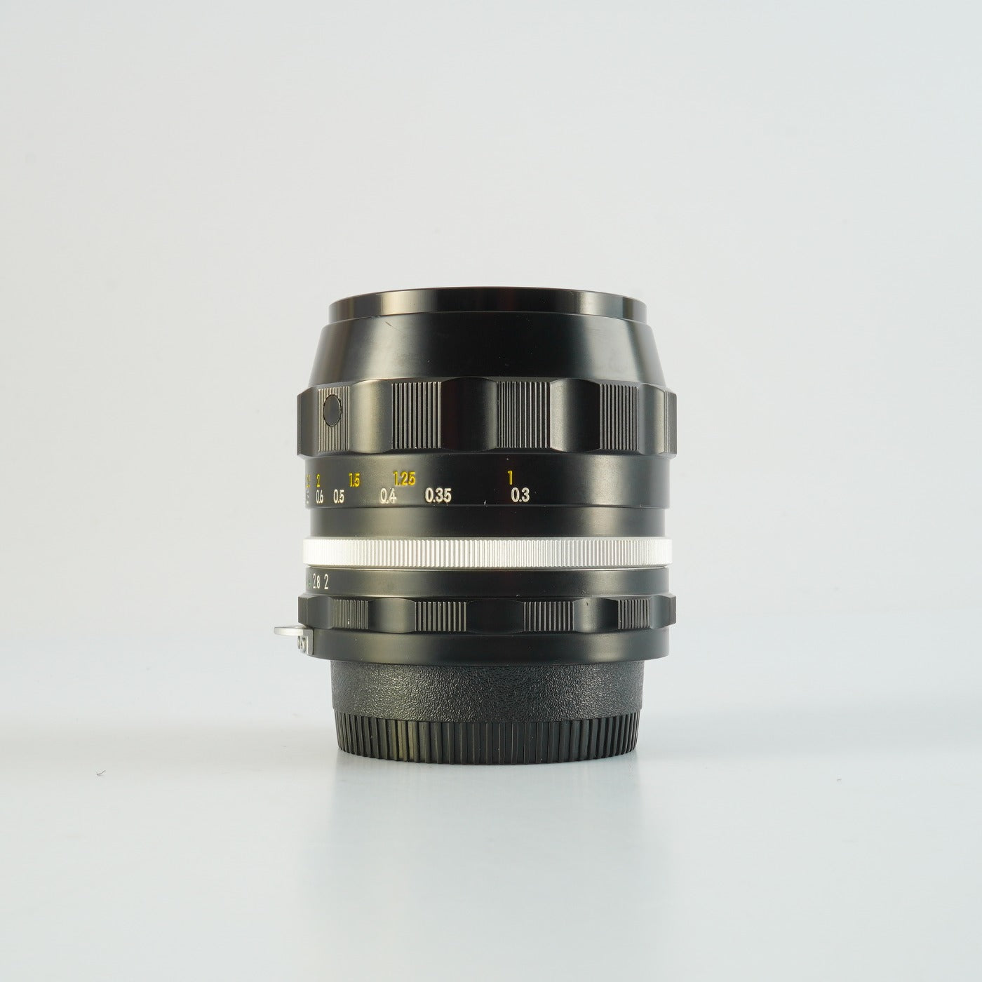 【Serviced】 Nikon 非Ai Nikkor-N.C Auto 28mm F/2 単焦点レンズ