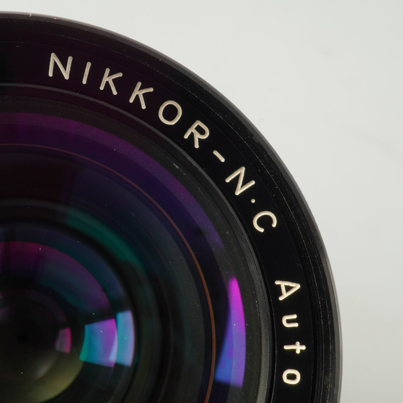 【Serviced】 Nikon 非Ai Nikkor-N.C Auto 28mm F/2 単焦点レンズ