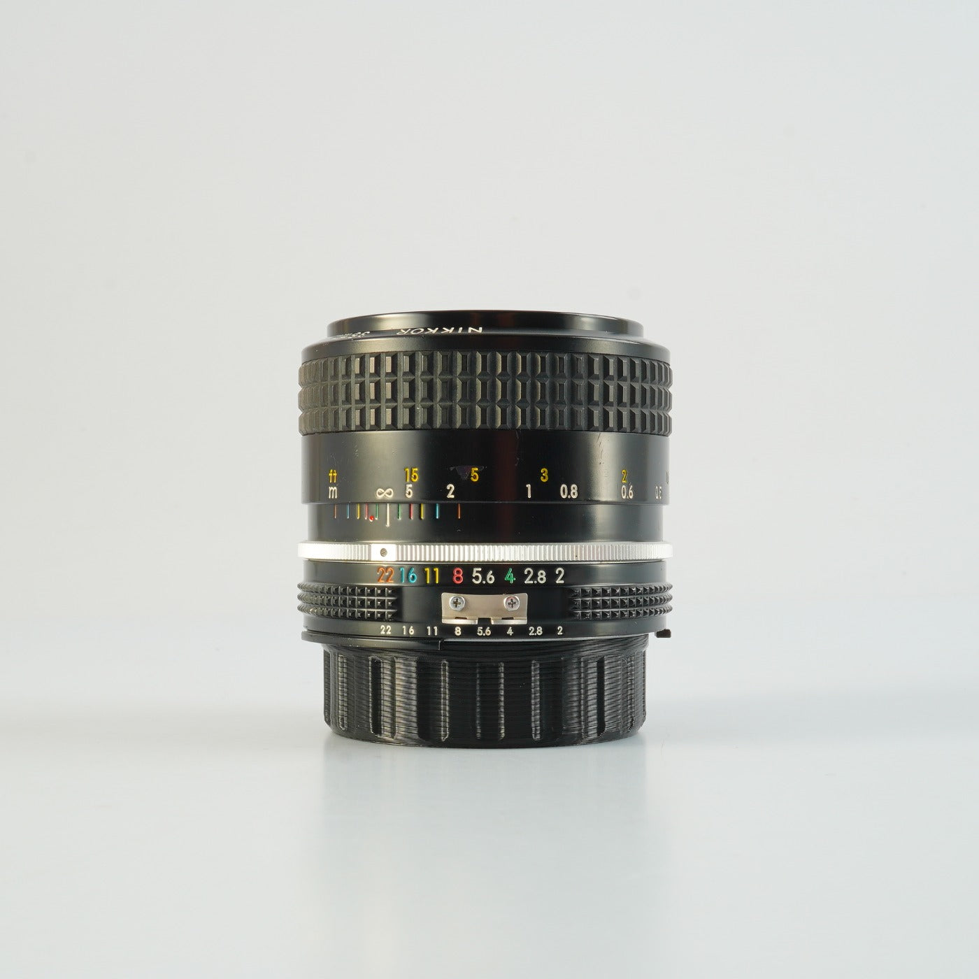 【Serviced】 Nikon Ai Nikkor 35mm F/2 単焦点レンズ