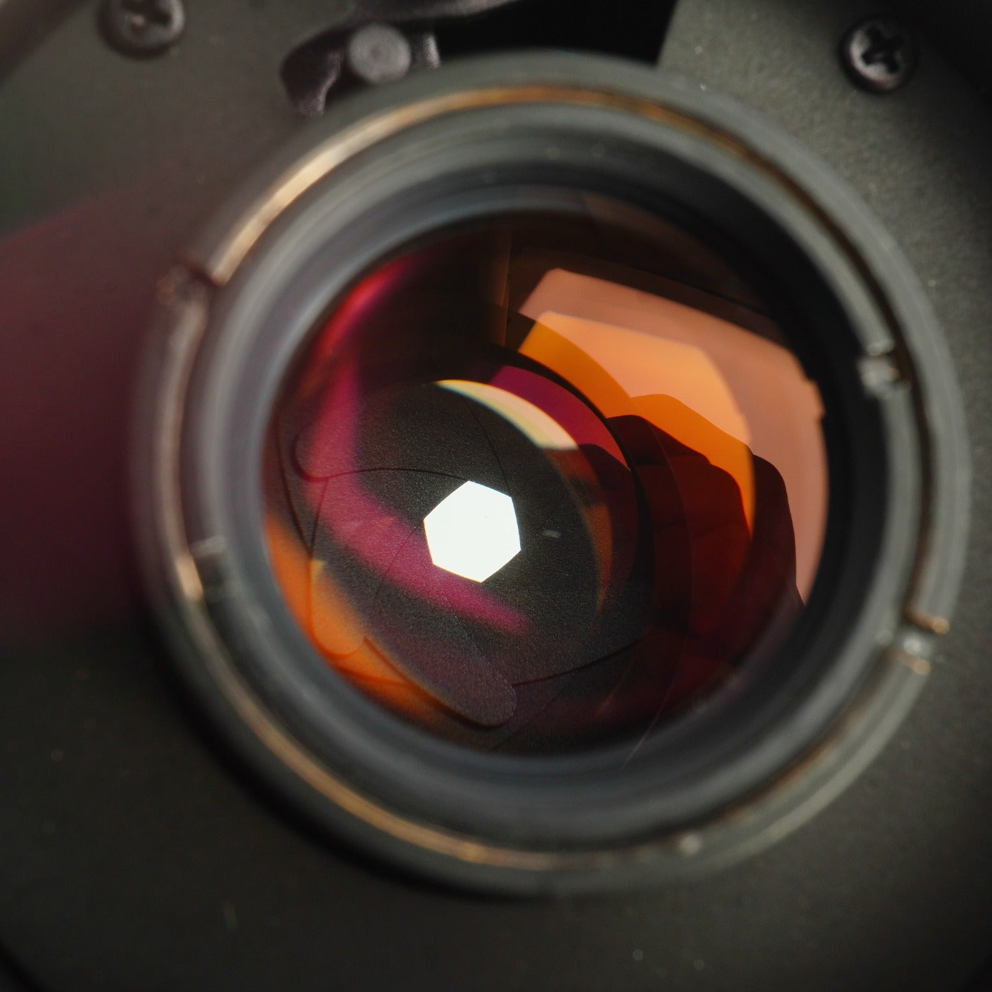 【Serviced】 MINOLTA MC W.Rokkor 28mm F/2.8 単焦点レンズ