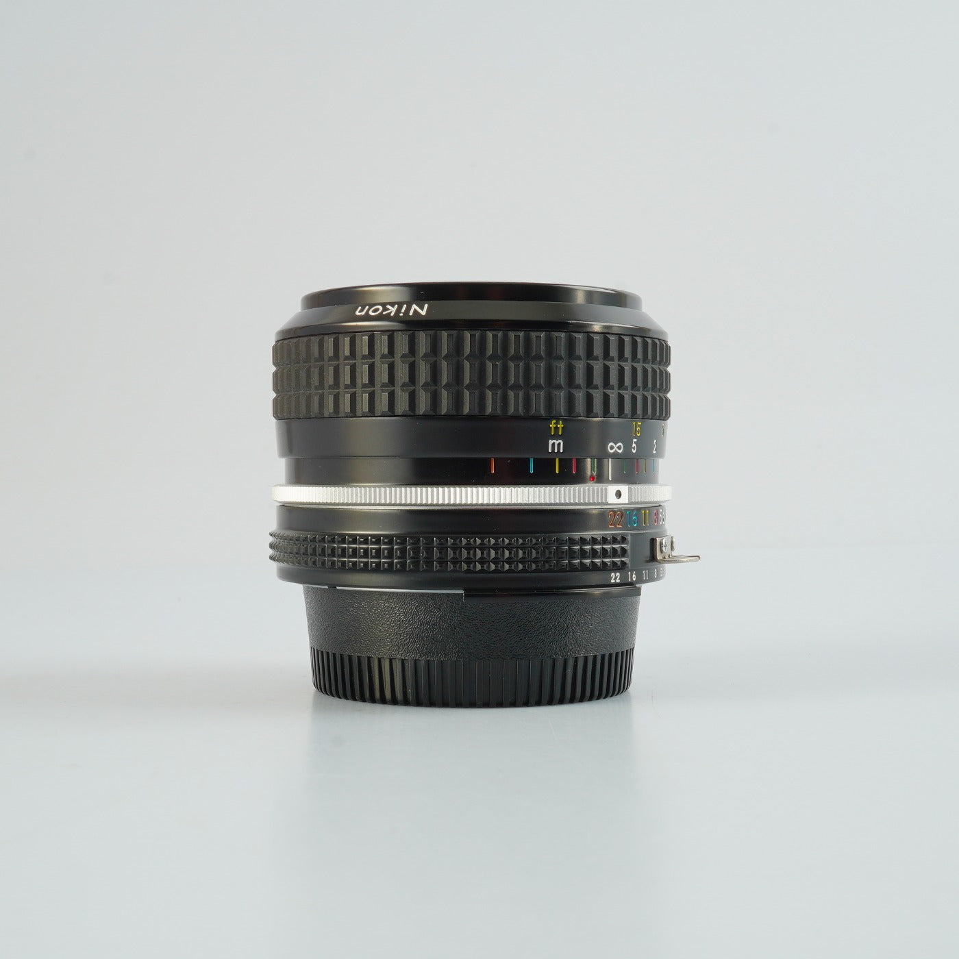 Nikon Ai Nikkor 28mm F/2.8 単焦点レンズ