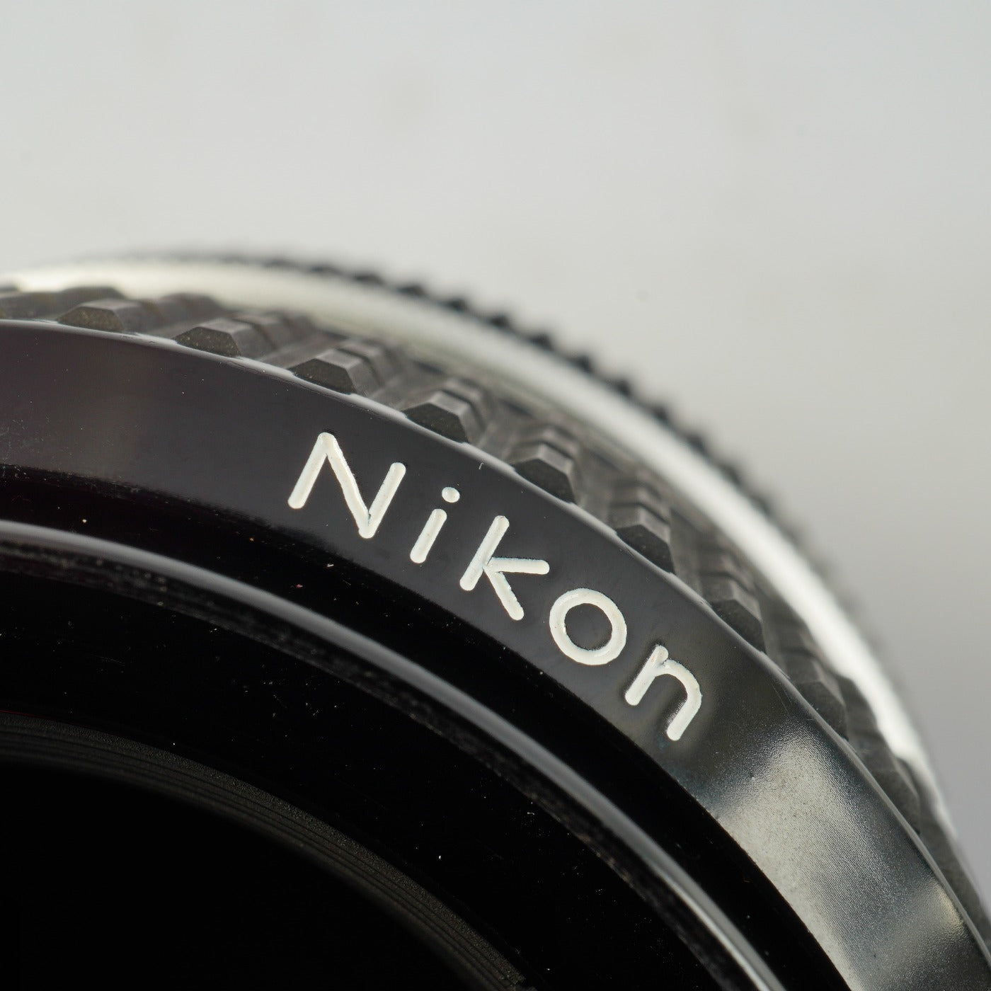 Nikon Ai Nikkor 28mm F/2.8 単焦点レンズ