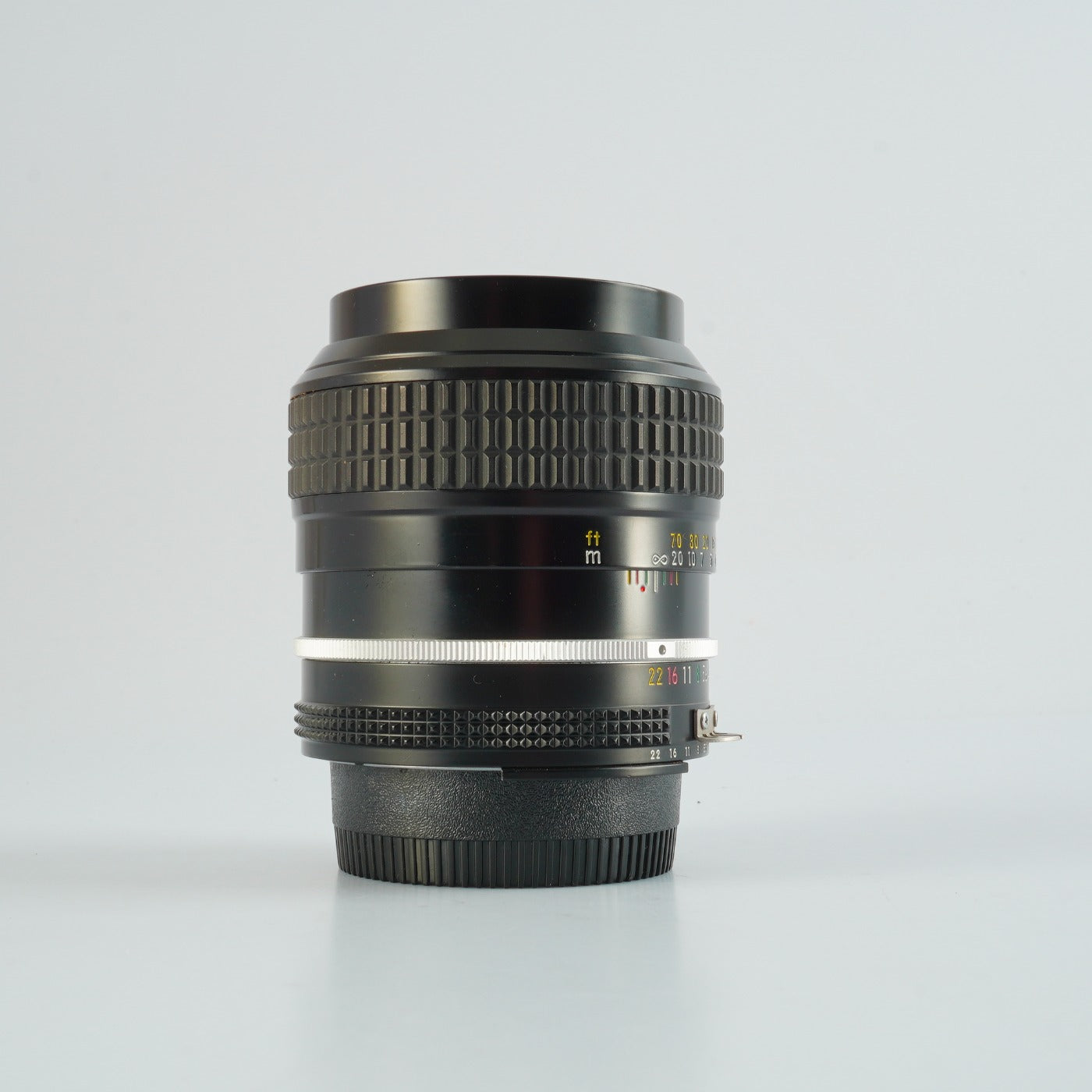 【Serviced】 Nikon Ai NIKKOR 105mm F/2.5 単焦点レンズ