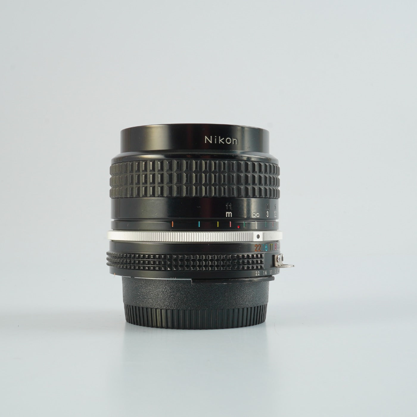 【Serviced】 Nikon Ai NIKKOR 24mm F/2 単焦点レンズ