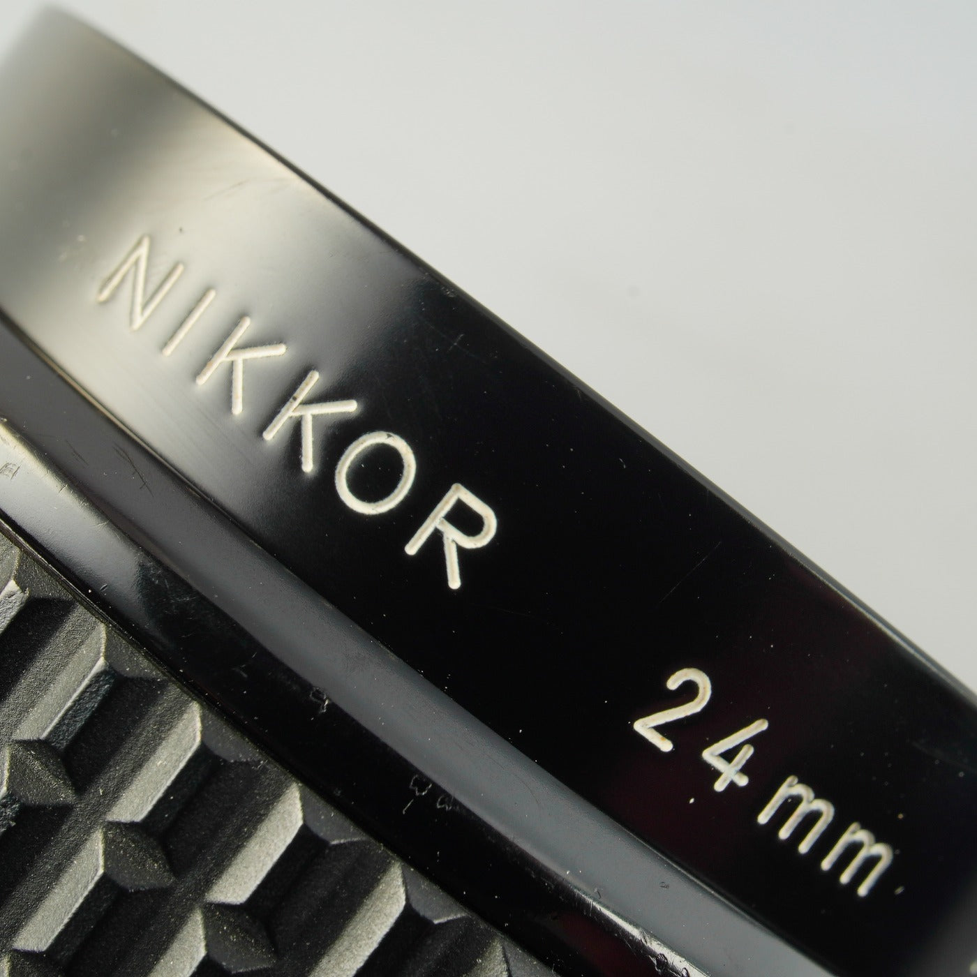【Serviced】 Nikon Ai NIKKOR 24mm F/2 単焦点レンズ
