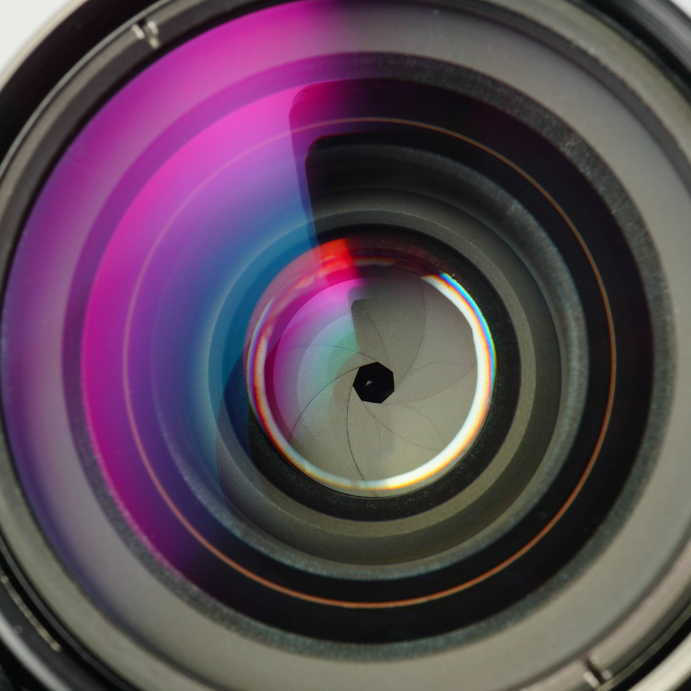【Serviced】 Nikon 非Ai NIKKOR-O.C Auto 35mm F/2 単焦点レンズ