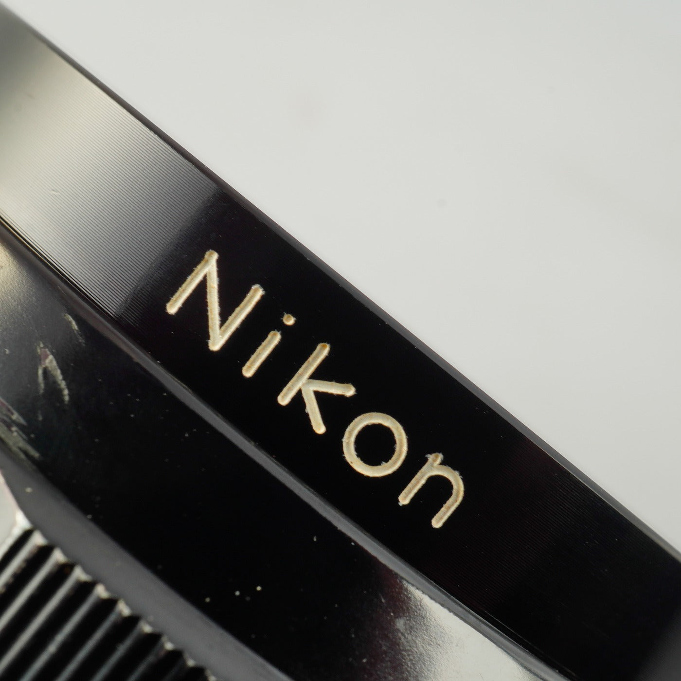 【Serviced】 Nikon 非Ai NIKKOR-O.C Auto 35mm F/2 単焦点レンズ