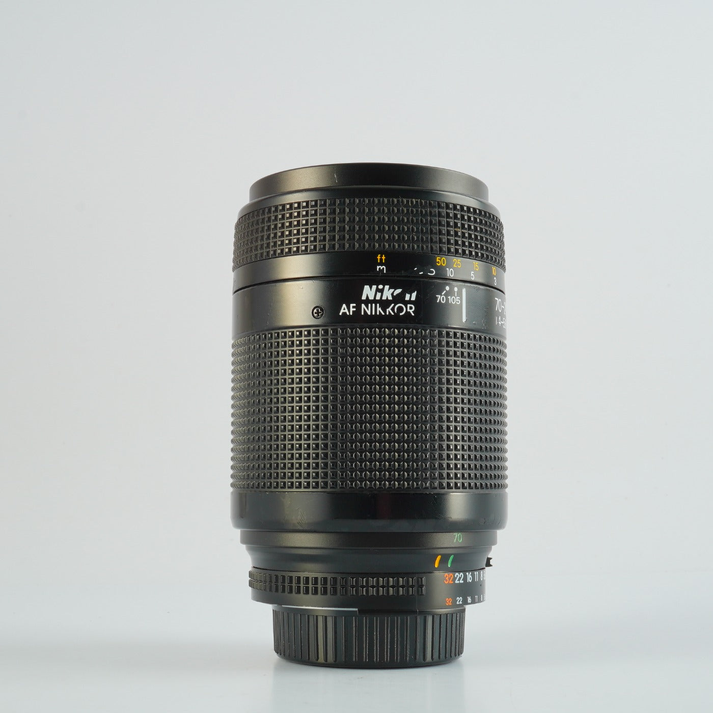 Nikon AF NIKKOR 70-210mm F/4-5.6 D ズームレンズ