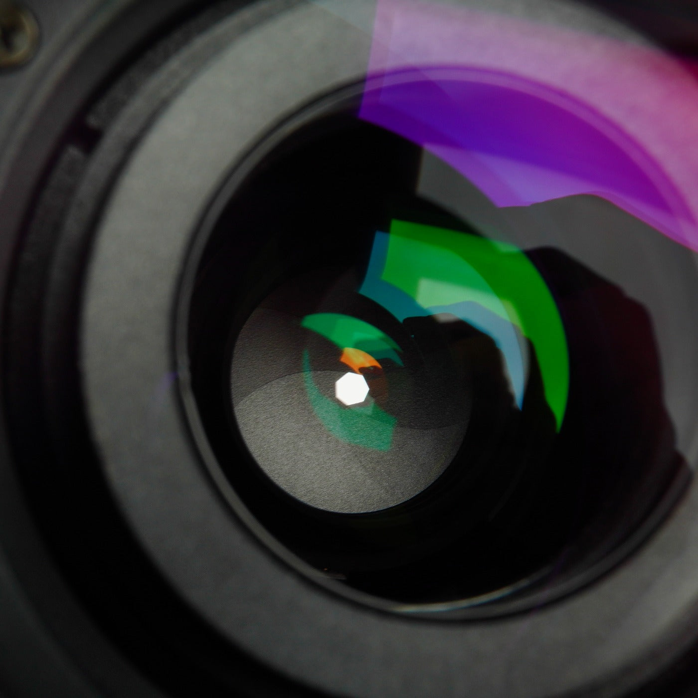 Nikon AF NIKKOR 70-210mm F/4-5.6 D ズームレンズ