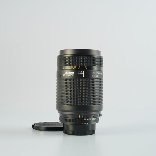 Nikon AF NIKKOR 70-210mm F/4-5.6 Zoom Lens