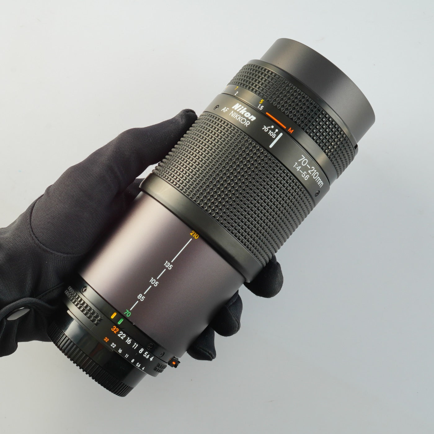 Nikon AF NIKKOR 70-210mm F/4-5.6 ズームレンズ