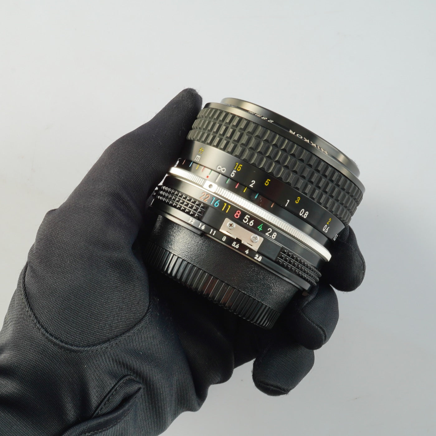 Nikon Ai Nikkor 28mm F/2.8 単焦点レンズ