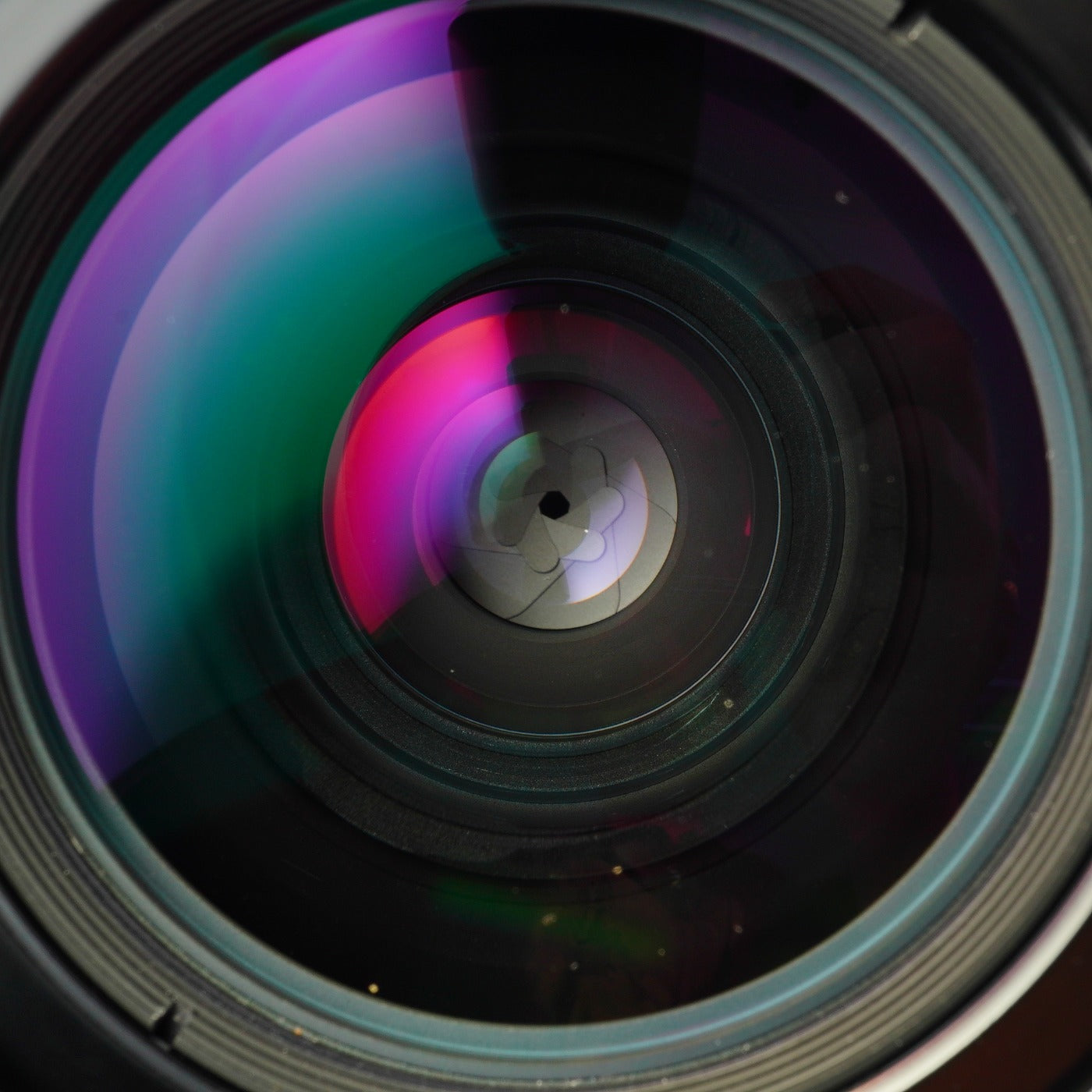 Nikon Ai Nikkor 28mm F/2.8 単焦点レンズ