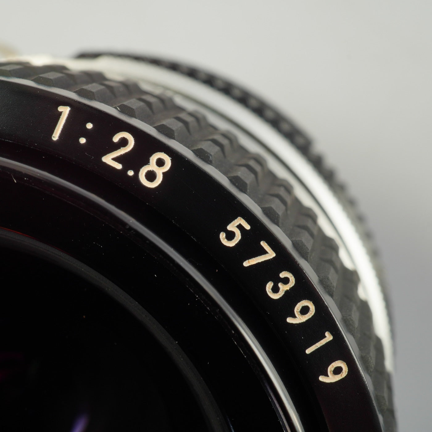 Nikon Ai Nikkor 28mm F/2.8 単焦点レンズ