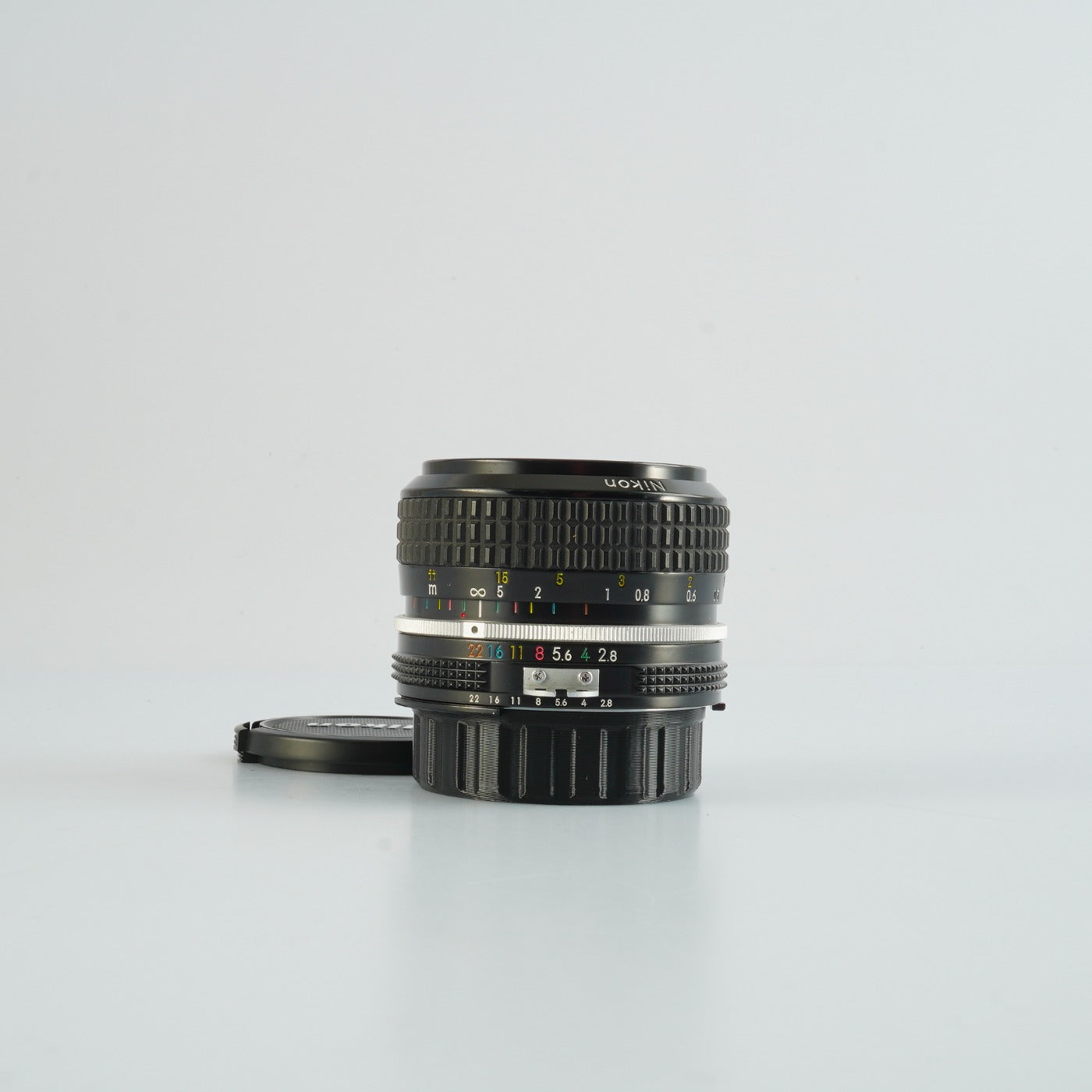 Nikon Ai Nikkor 28mm F/2.8 単焦点レンズ