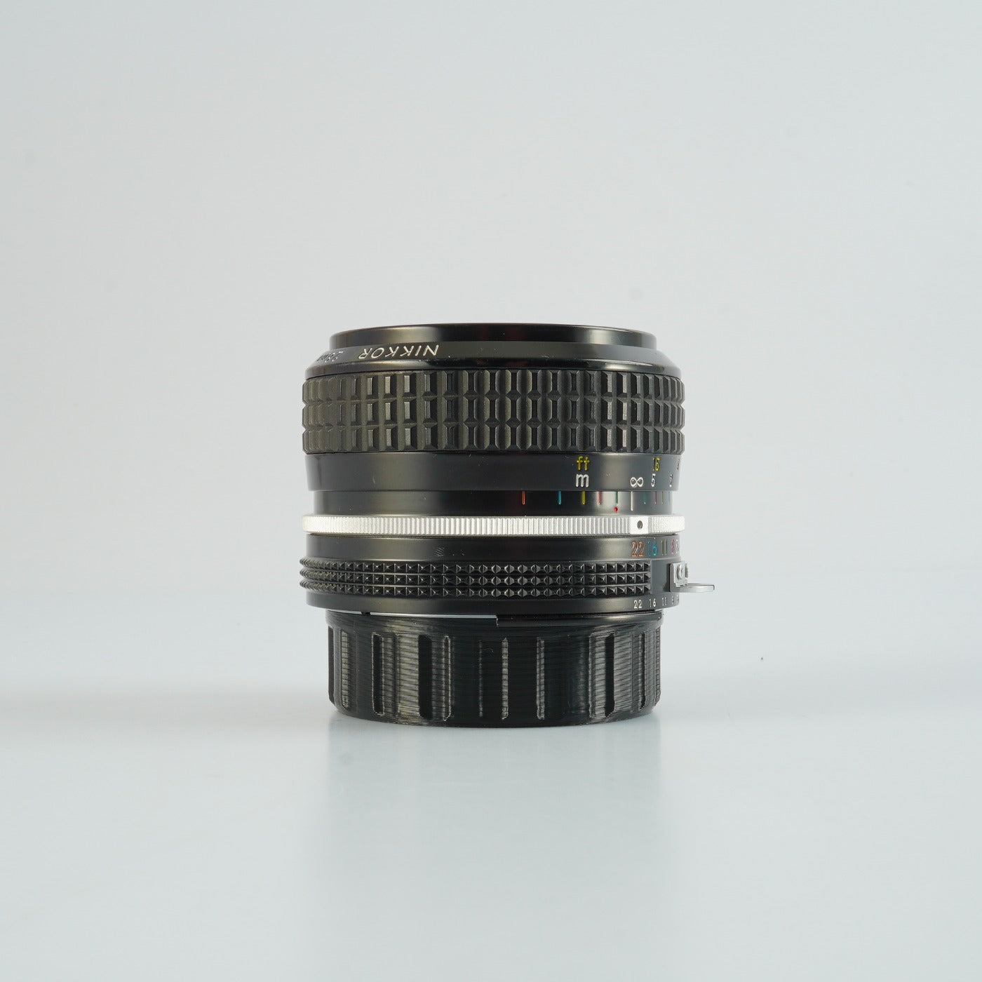 Nikon Ai Nikkor 28mm F/2.8 単焦点レンズ