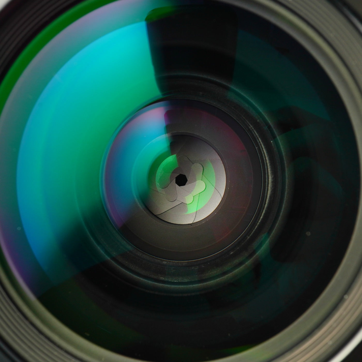 Nikon Ai Nikkor 28mm F/2.8 単焦点レンズ