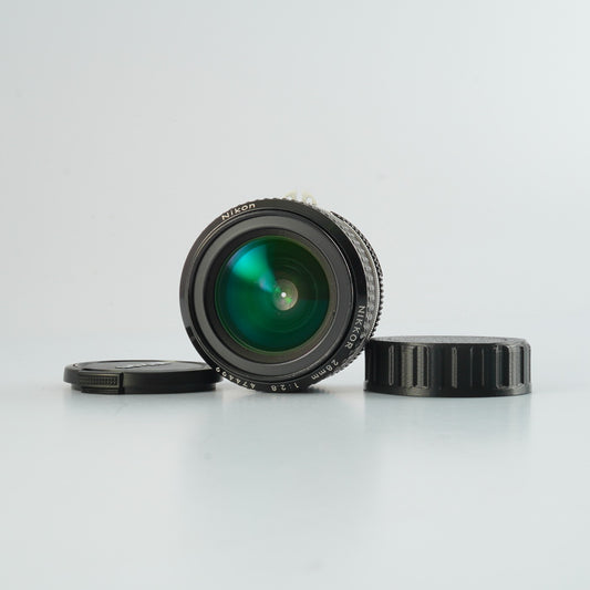 Nikon Ai Nikkor 28mm F/2.8 単焦点レンズ