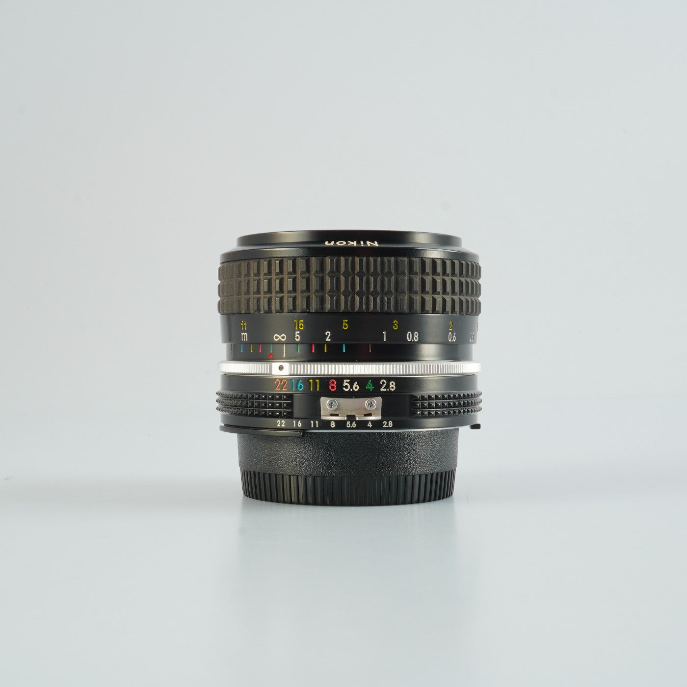 【Overhauled】 Nikon Ai Nikkor 28mm F/2.8 単焦点レンズ