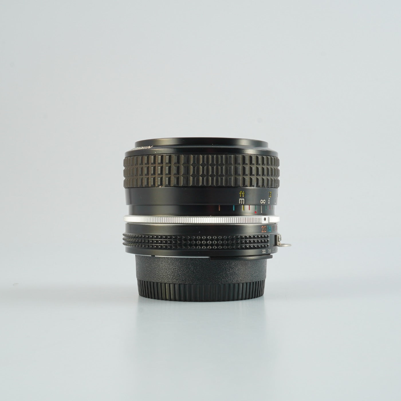 【Overhauled】 Nikon Ai Nikkor 28mm F/2.8 単焦点レンズ