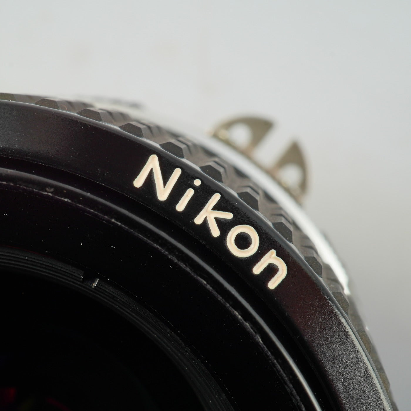 【Overhauled】 Nikon Ai Nikkor 28mm F/2.8 単焦点レンズ