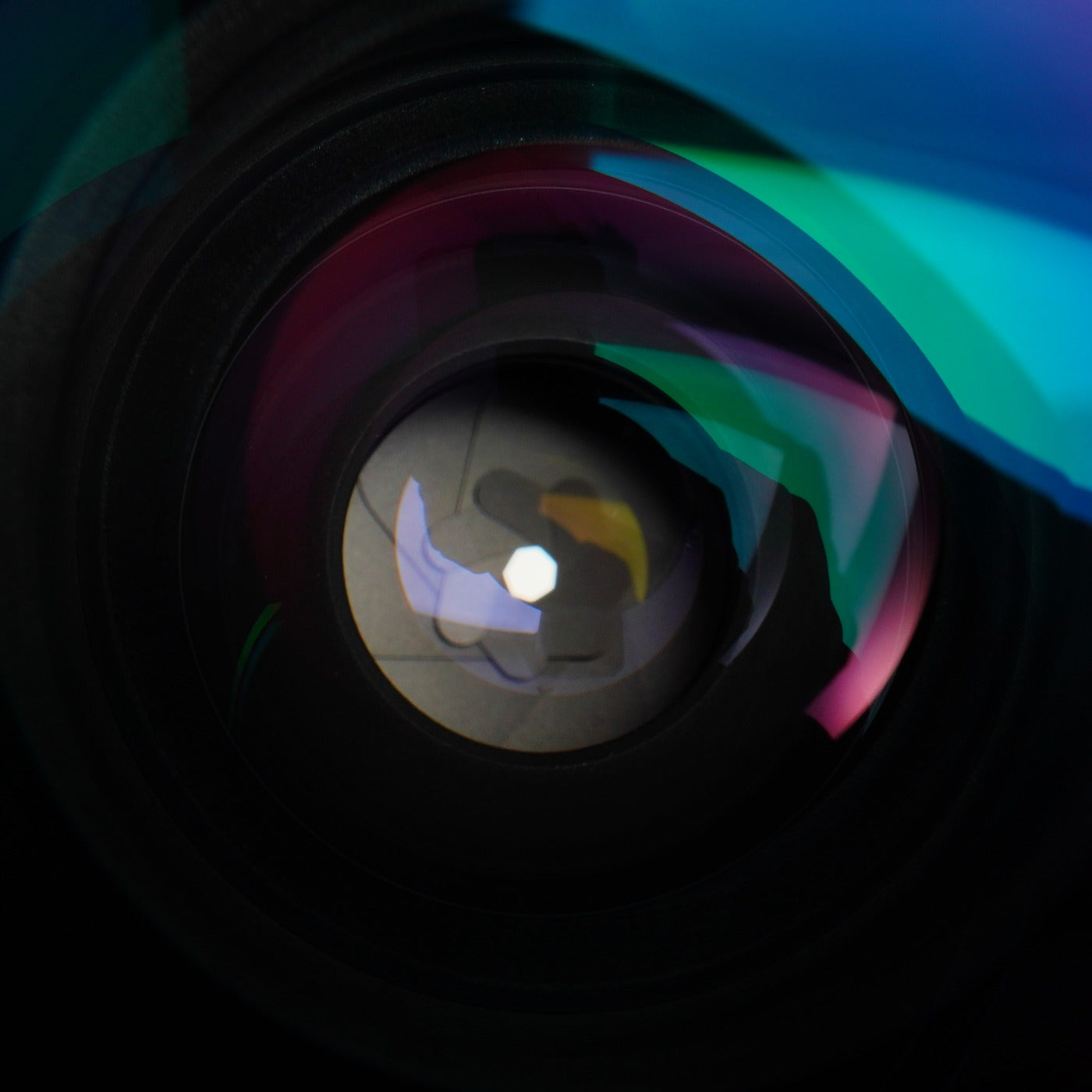 【Overhauled】 Nikon Ai Nikkor 28mm F/2.8 単焦点レンズ