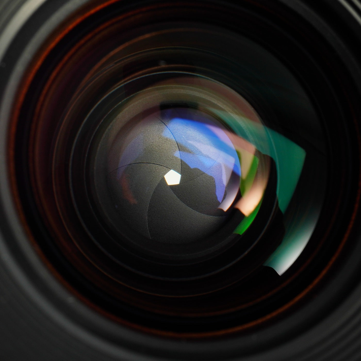 Canon New FD NFD 28mm F/2.8 単焦点レンズ