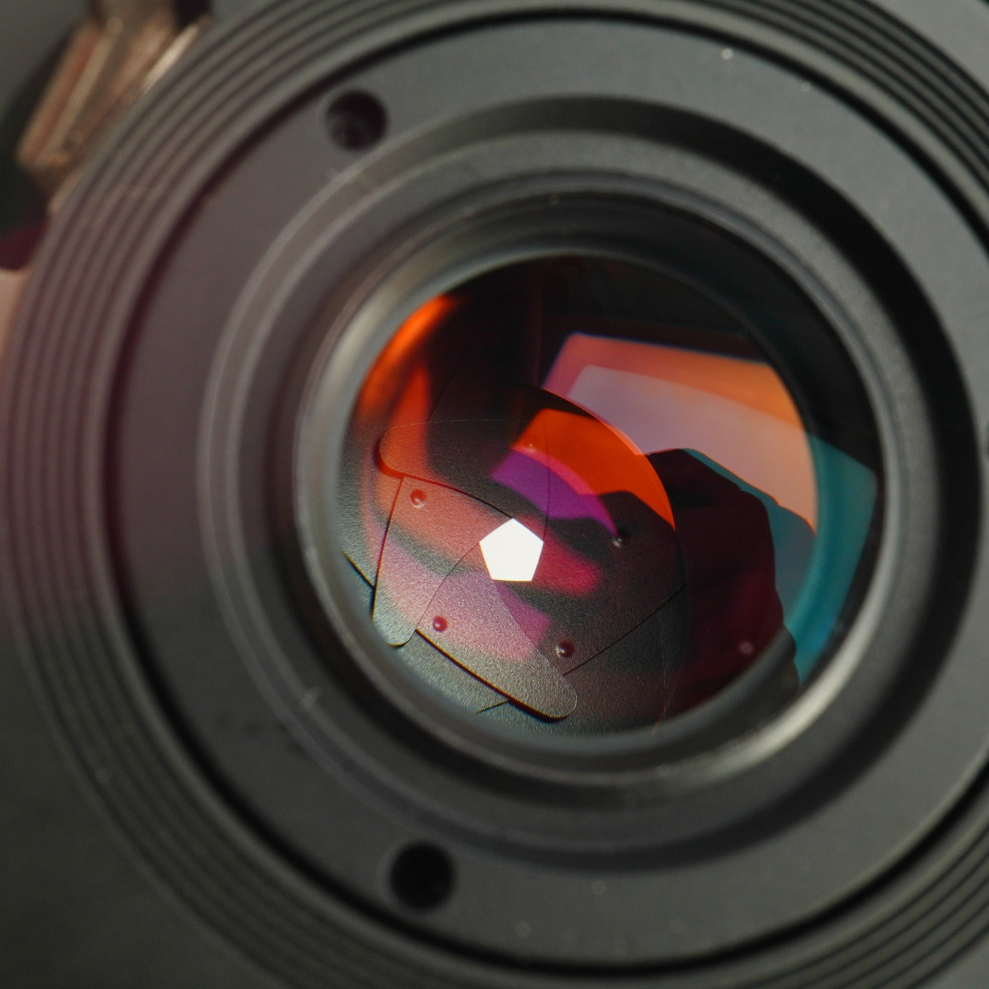 Canon New FD NFD 28mm F/2.8 単焦点レンズ