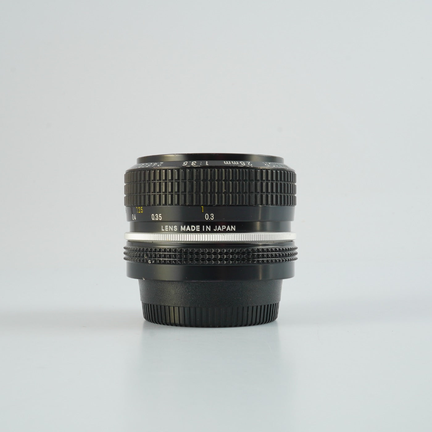 Nikon 非Ai NIKKOR 28mm F/3.5 単焦点レンズ