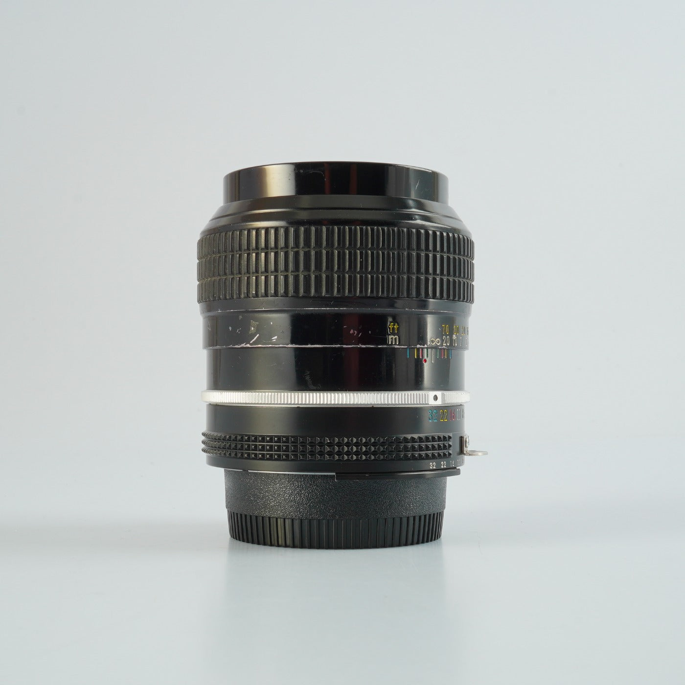 【Serviced】 Nikon Ai NIKKOR 105mm F/2.5 単焦点レンズ