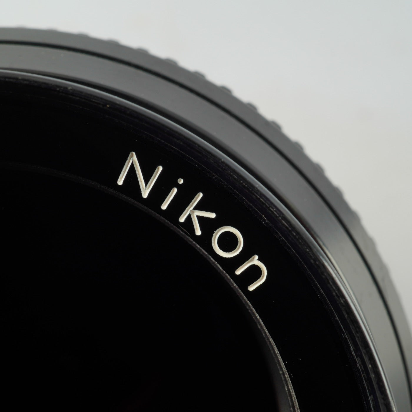 【Serviced】 Nikon Ai NIKKOR 105mm F/2.5 単焦点レンズ