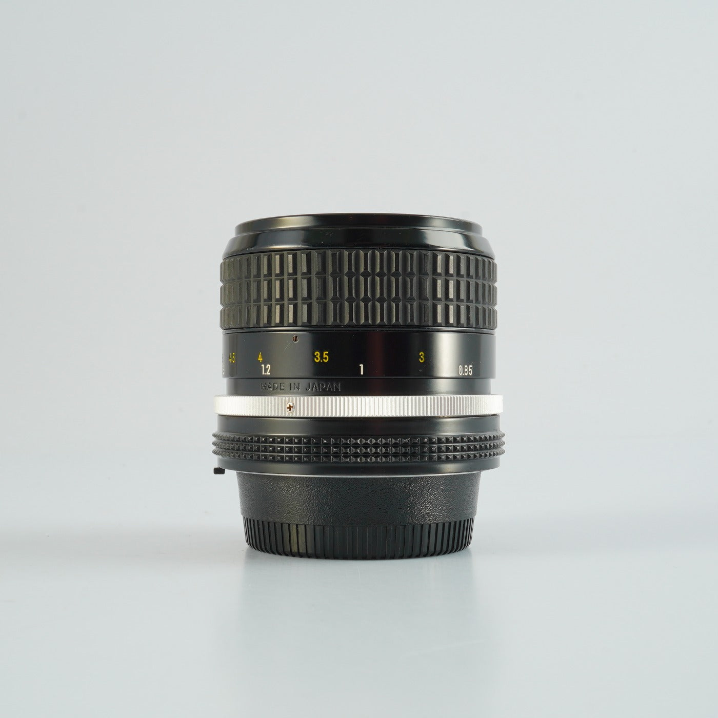 【Serviced】 Nikon Ai NIKKOR 85mm F/2 単焦点レンズ