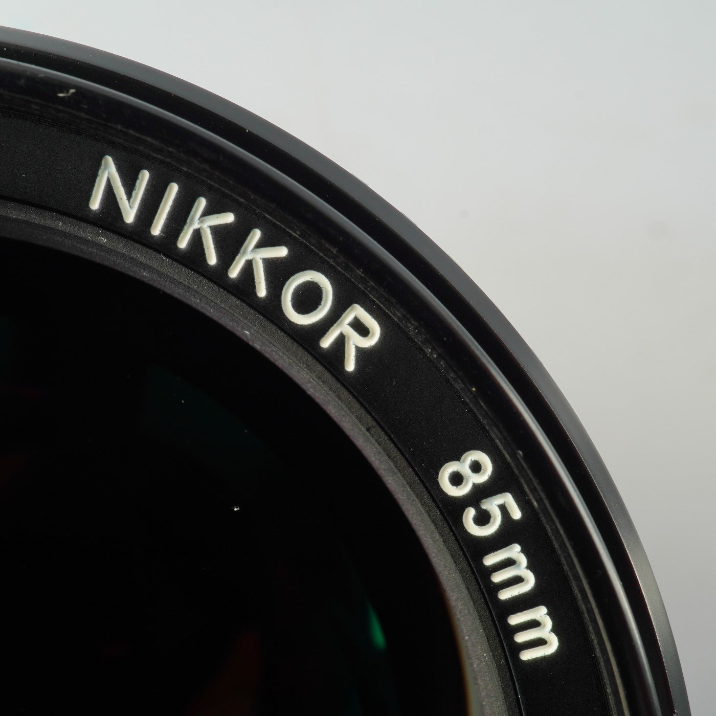 【Serviced】 Nikon Ai-S NIKKOR 85mm F/1.4 単焦点レンズ