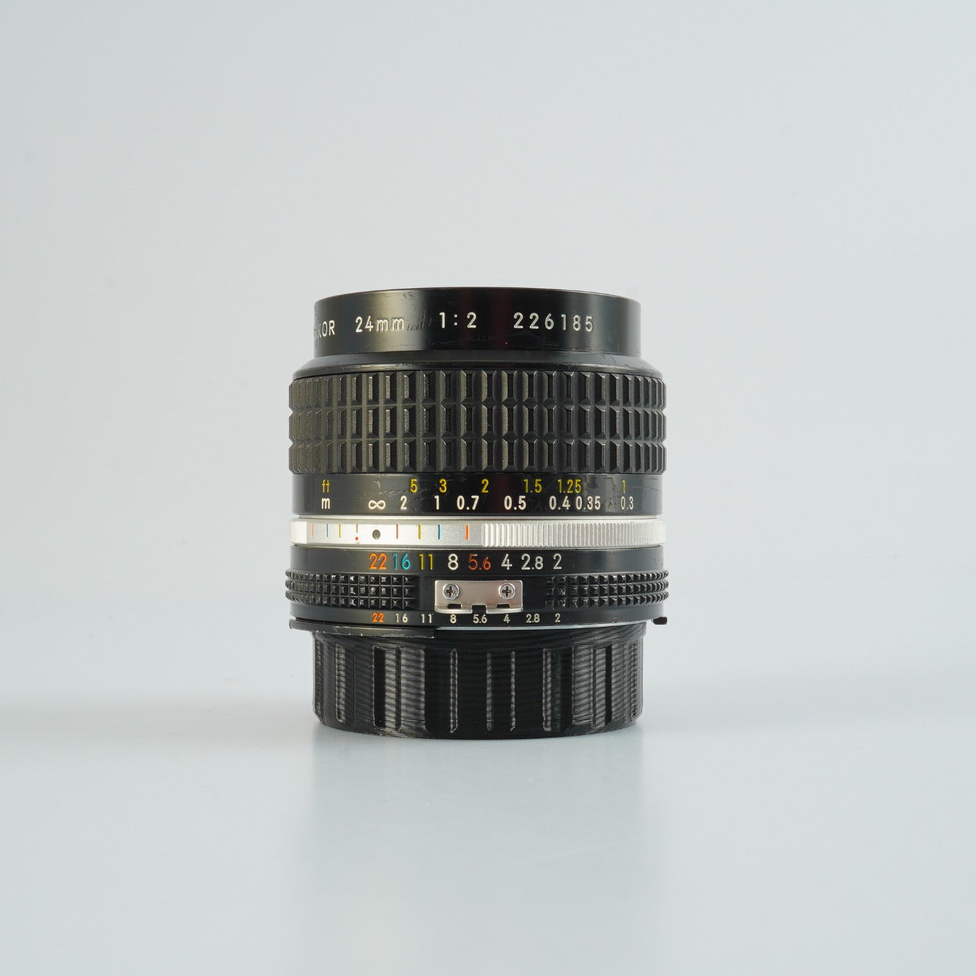 【Serviced】 Nikon Ai-S NIKKOR 24mm F/2 単焦点レンズ