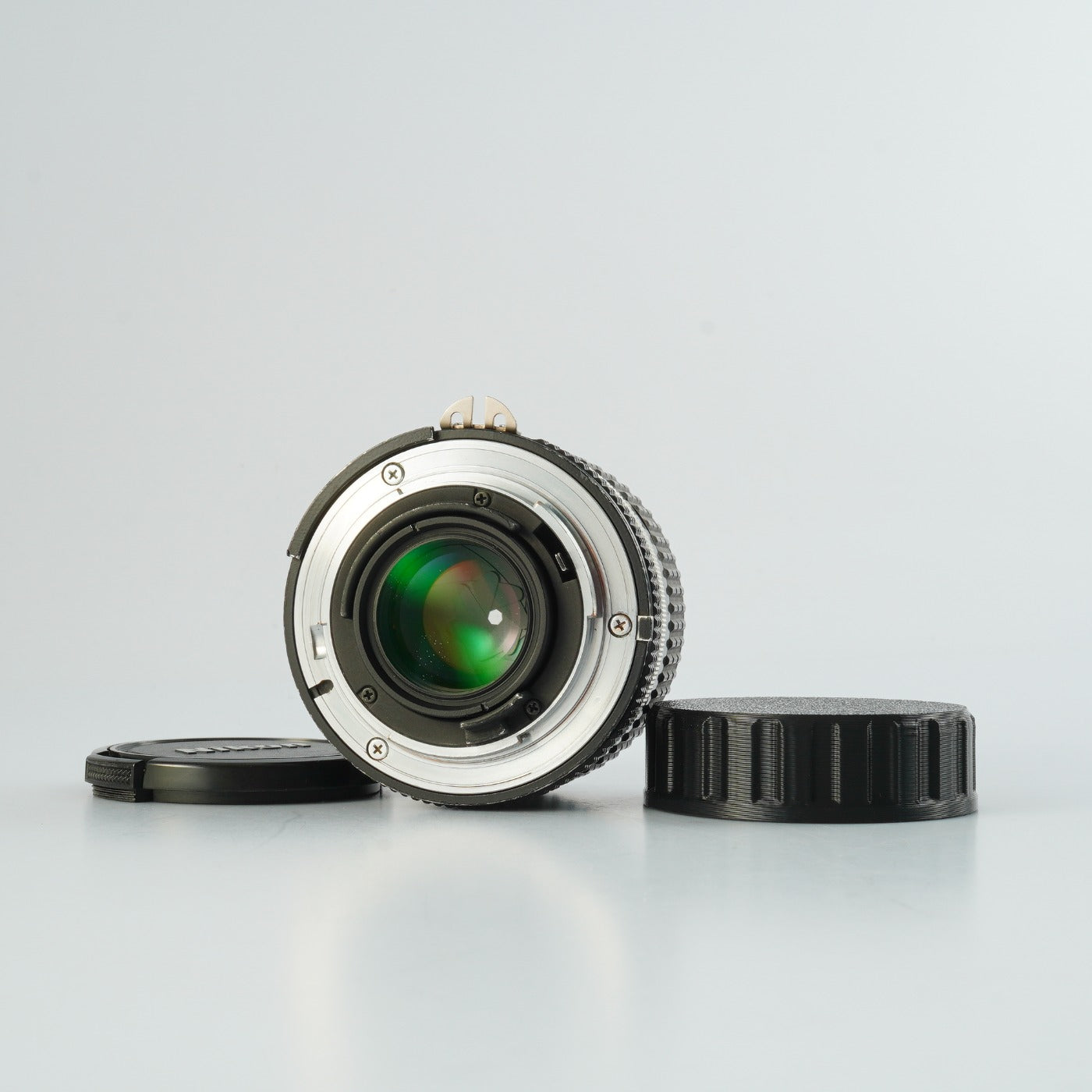 【Serviced】 Nikon Ai-S NIKKOR 24mm F/2 単焦点レンズ