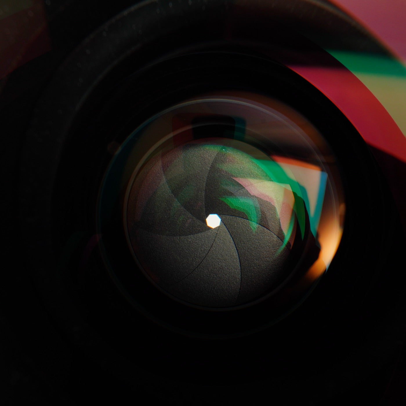 【Serviced】 Nikon Ai-S NIKKOR 24mm F/2 単焦点レンズ