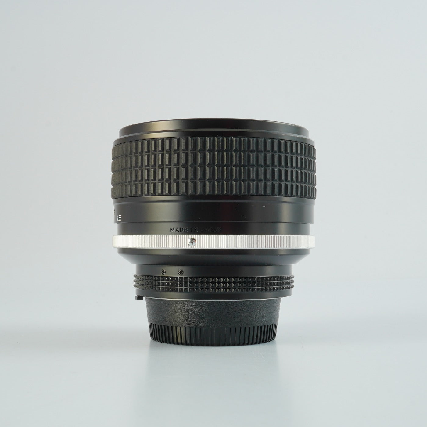 【Serviced】 Nikon Ai-S NIKKOR 85mm F/1.4 単焦点レンズ