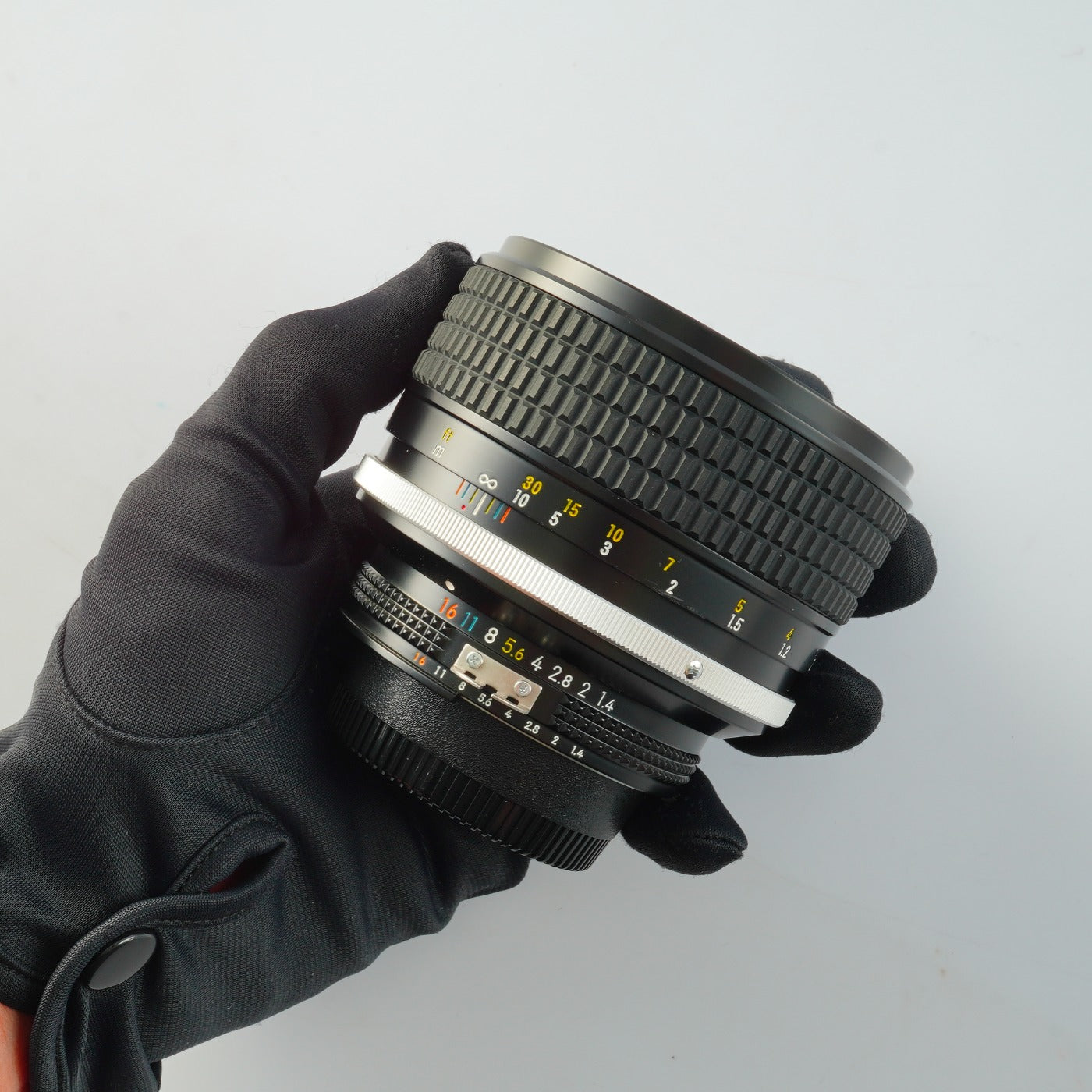 【Serviced】 Nikon Ai-S NIKKOR 85mm F/1.4 単焦点レンズ