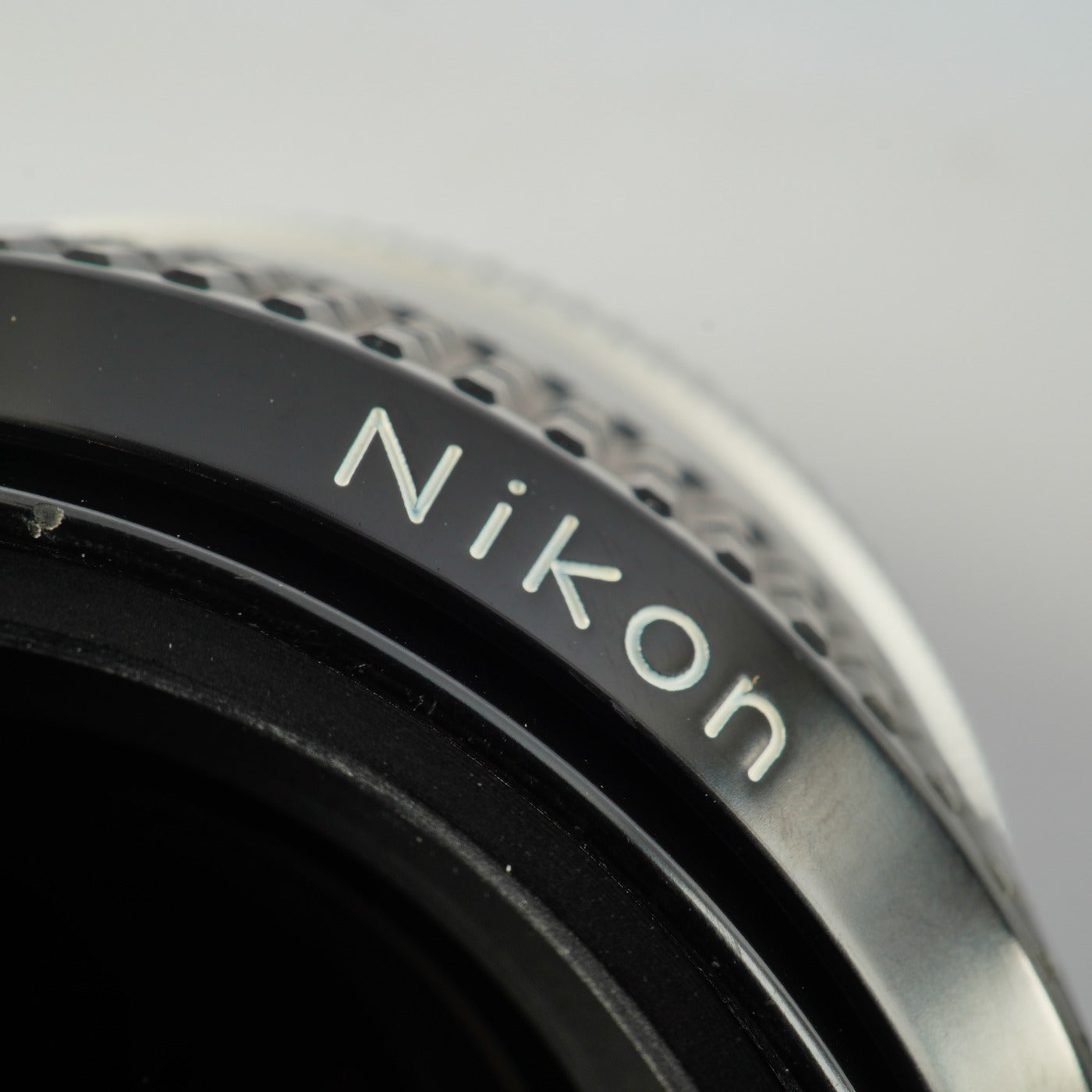【Serviced】 Nikon 非Ai Nikkor 35mm F/2 単焦点レンズ