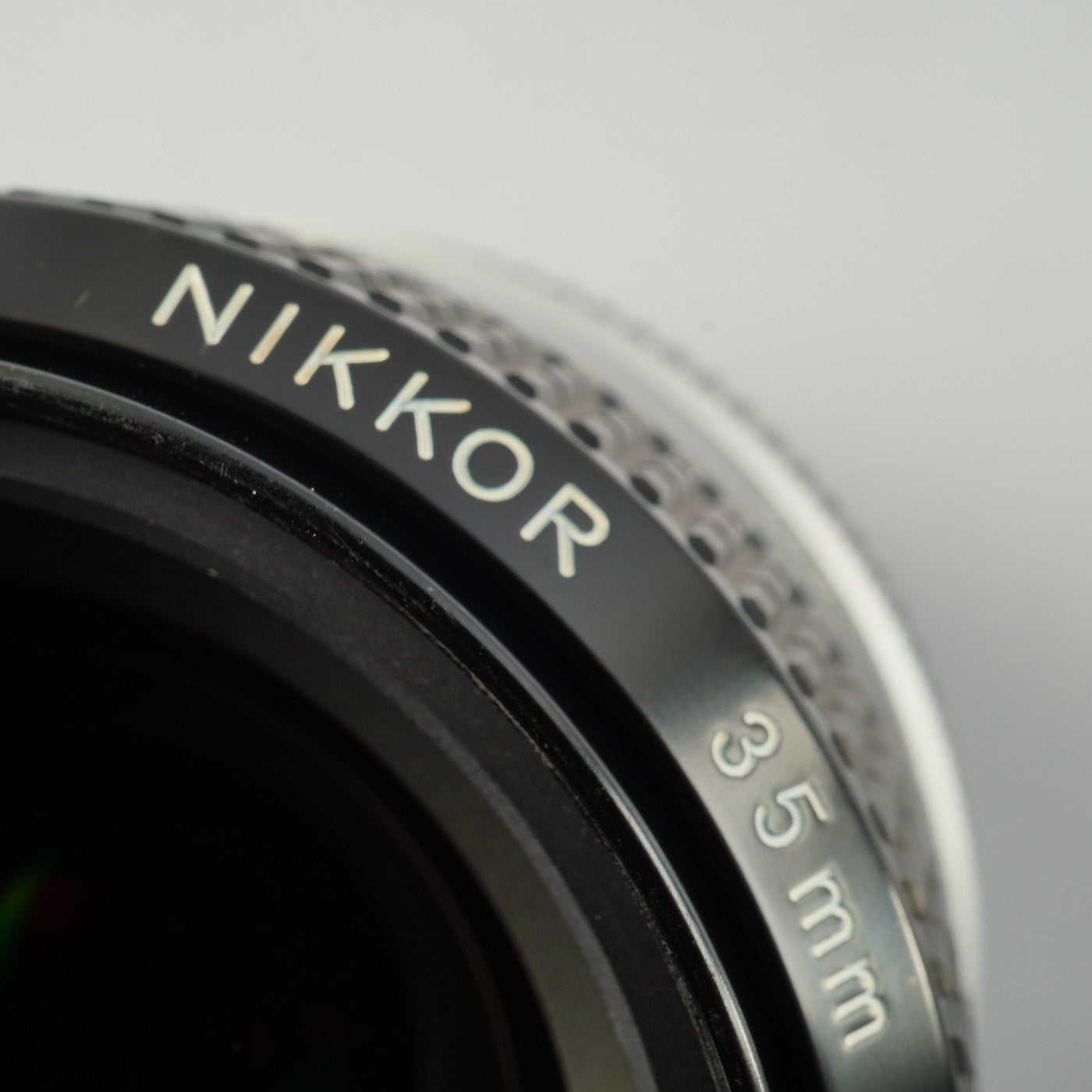 【Serviced】 Nikon 非Ai Nikkor 35mm F/2 単焦点レンズ