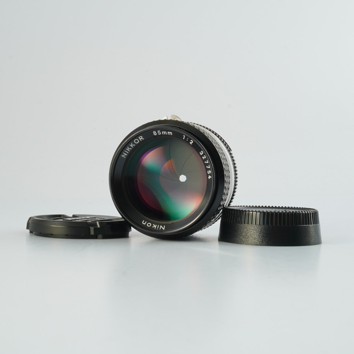 【Serviced】 Nikon Ai-S NIKKOR 85mm F/2 単焦点レンズ