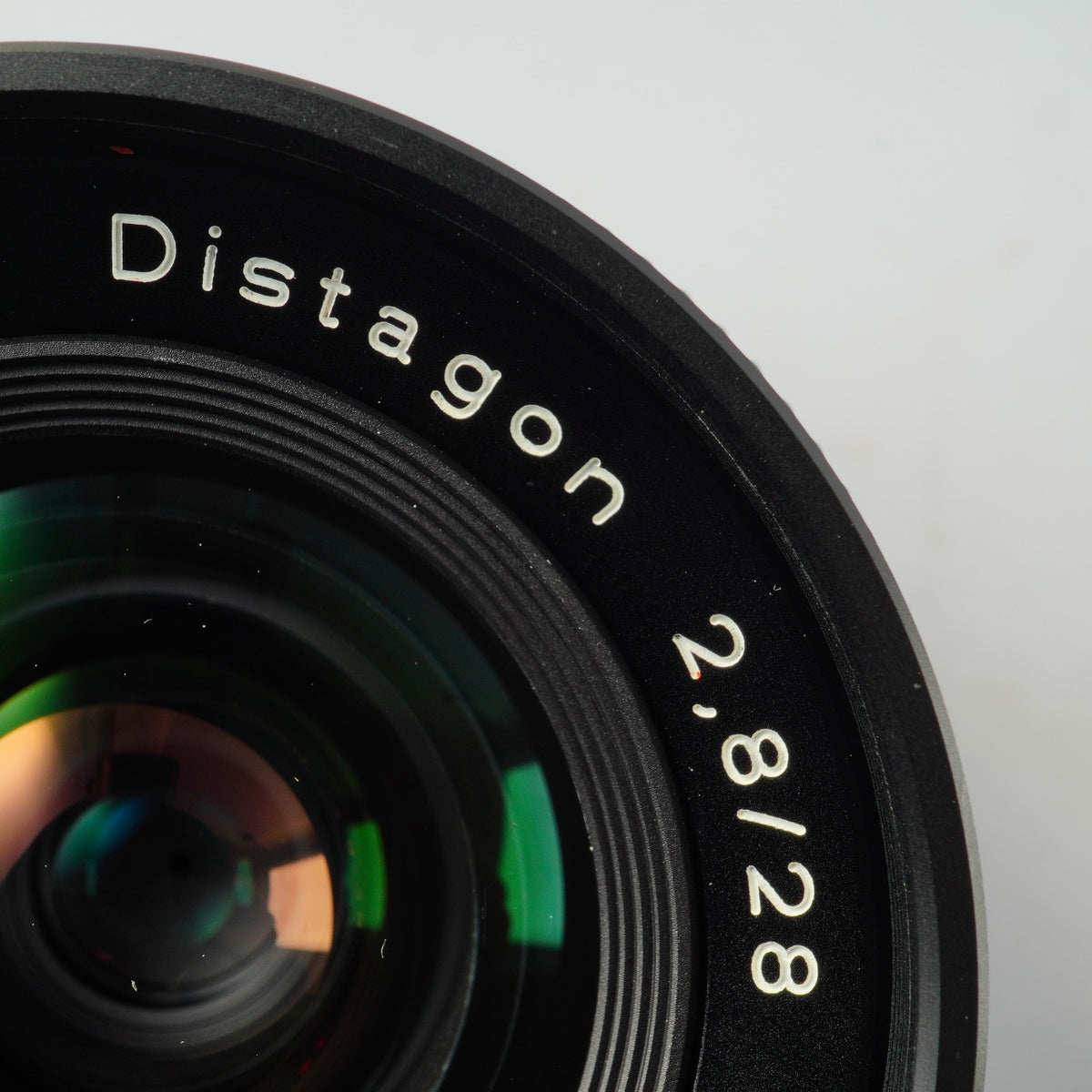【Serviced】 CONTAX Carl Zeiss Distagon T* 28mm F/2.8 AEJ 単焦点レンズ