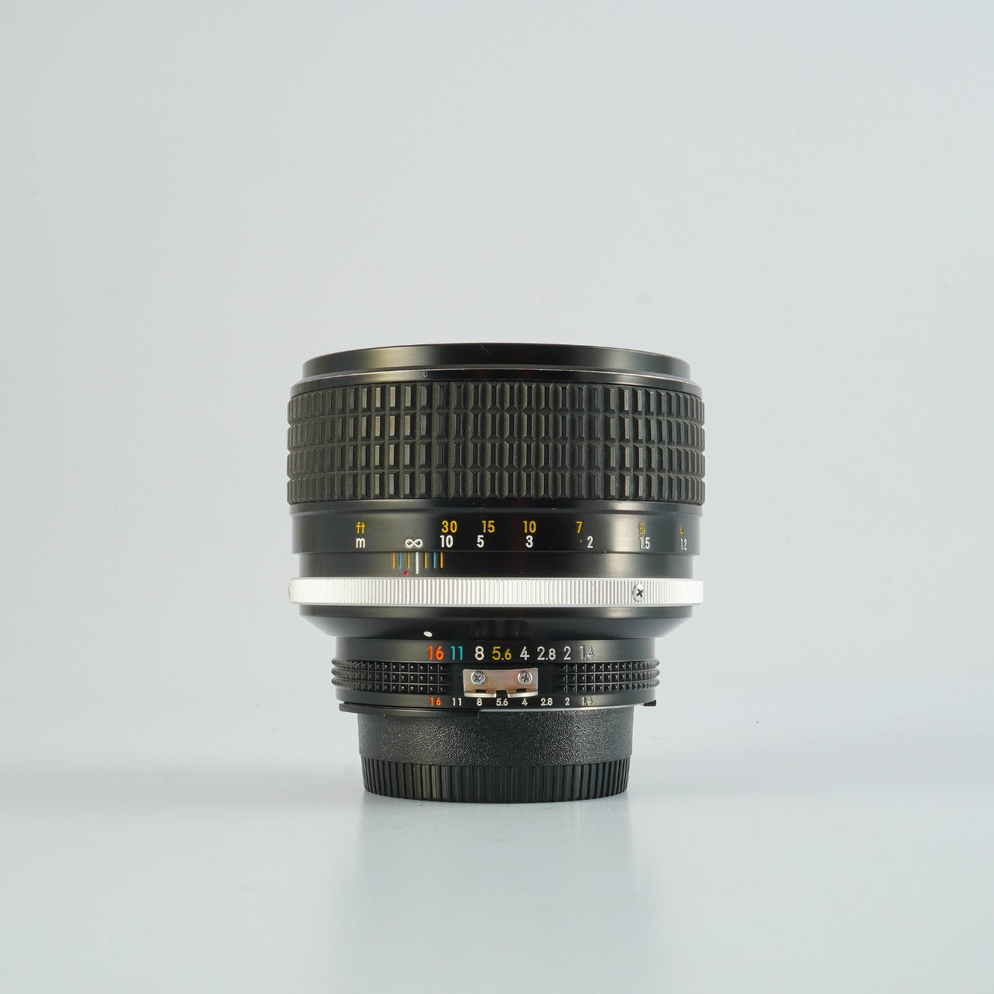 【Serviced】 Nikon Ai-S NIKKOR 85mm F/1.4 Prime Lens