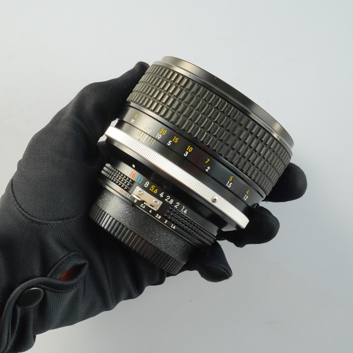 【Serviced】 Nikon Ai-S NIKKOR 85mm F/1.4 Prime Lens